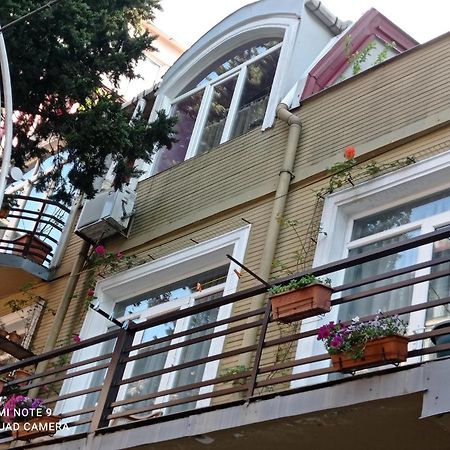 Guesthouse Melikishvili 57 Batumi Exteriör bild