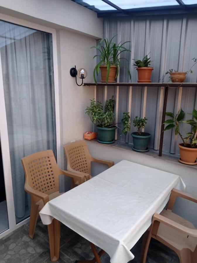 Guesthouse Melikishvili 57 Batumi Exteriör bild