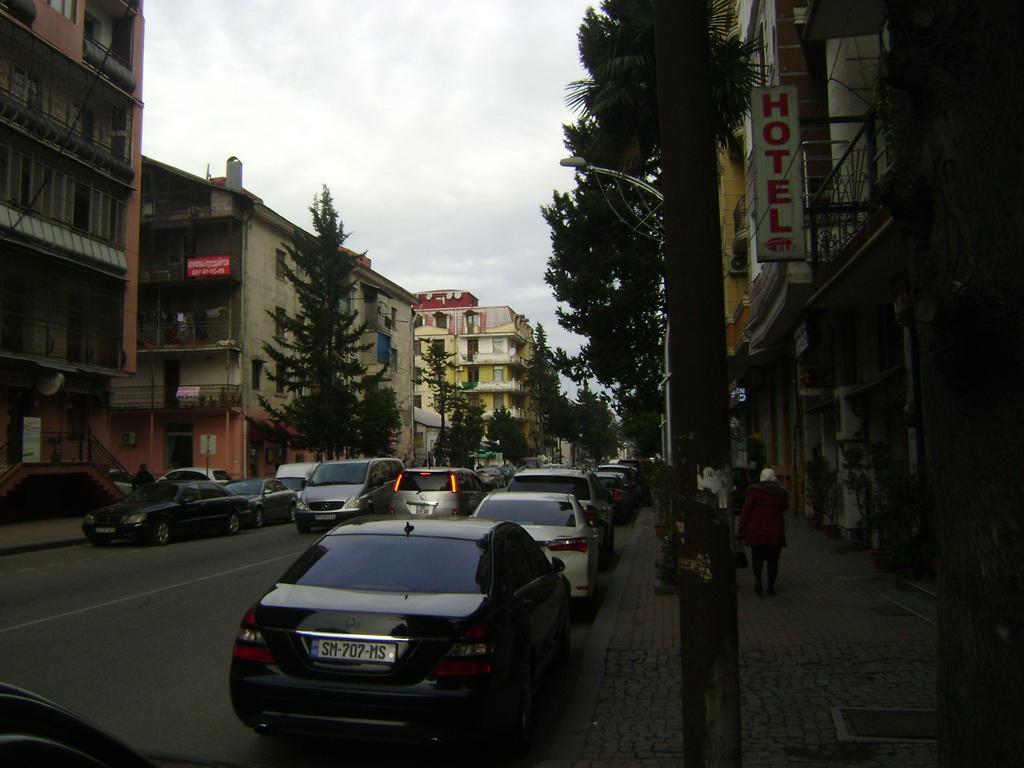 Guesthouse Melikishvili 57 Batumi Exteriör bild