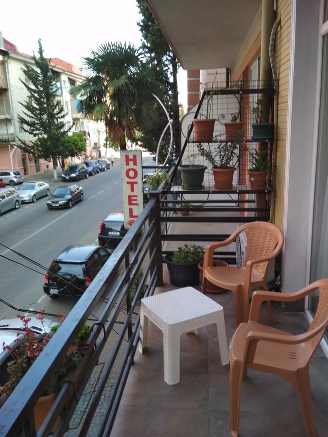 Guesthouse Melikishvili 57 Batumi Exteriör bild