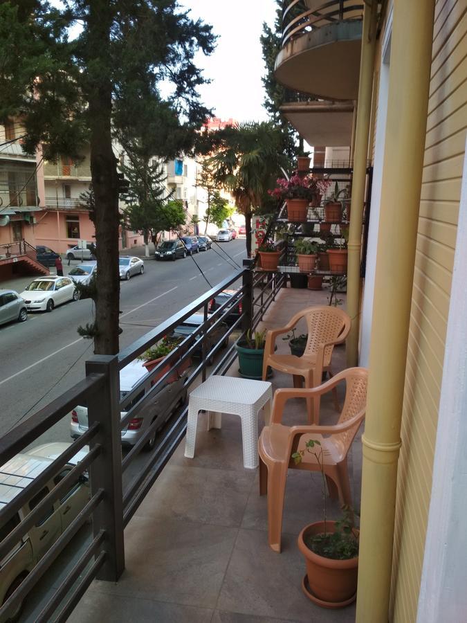 Guesthouse Melikishvili 57 Batumi Exteriör bild